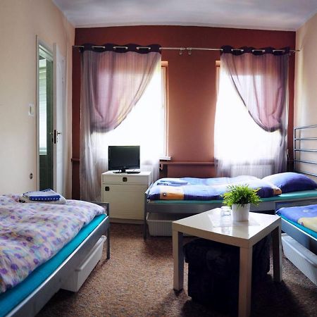 Ferrara B&B Noclegi Вонгровец Экстерьер фото